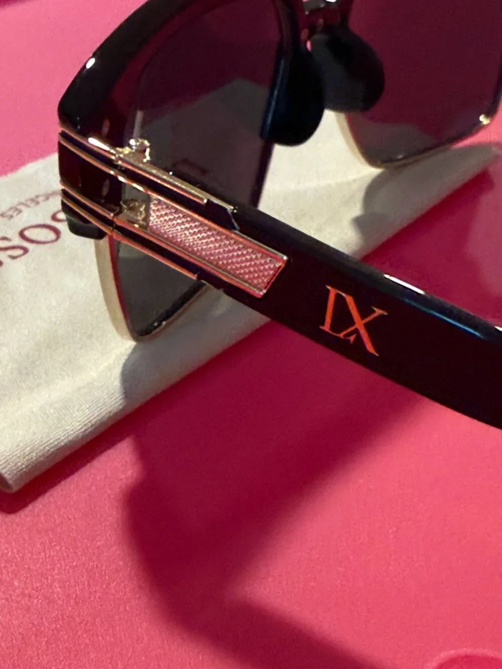 LadyBoss Capitals Mirrored Black Sunglasses